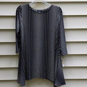 NWT Alfani womans top. Size S. formal, casual,  perfect for any occasion